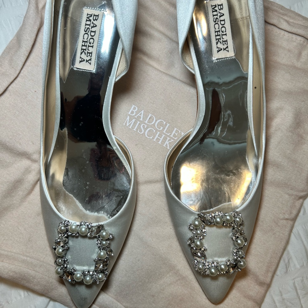 Badgley Mischka Fabia Embellished Pump